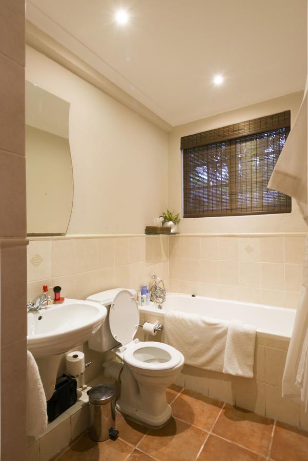Five Burnham Guest House Durban Eksteriør bilde